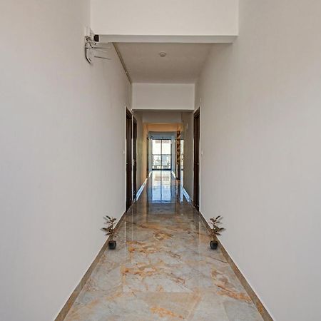 Super Collection O Petals Otium Business Hotel Bangalore Exterior foto